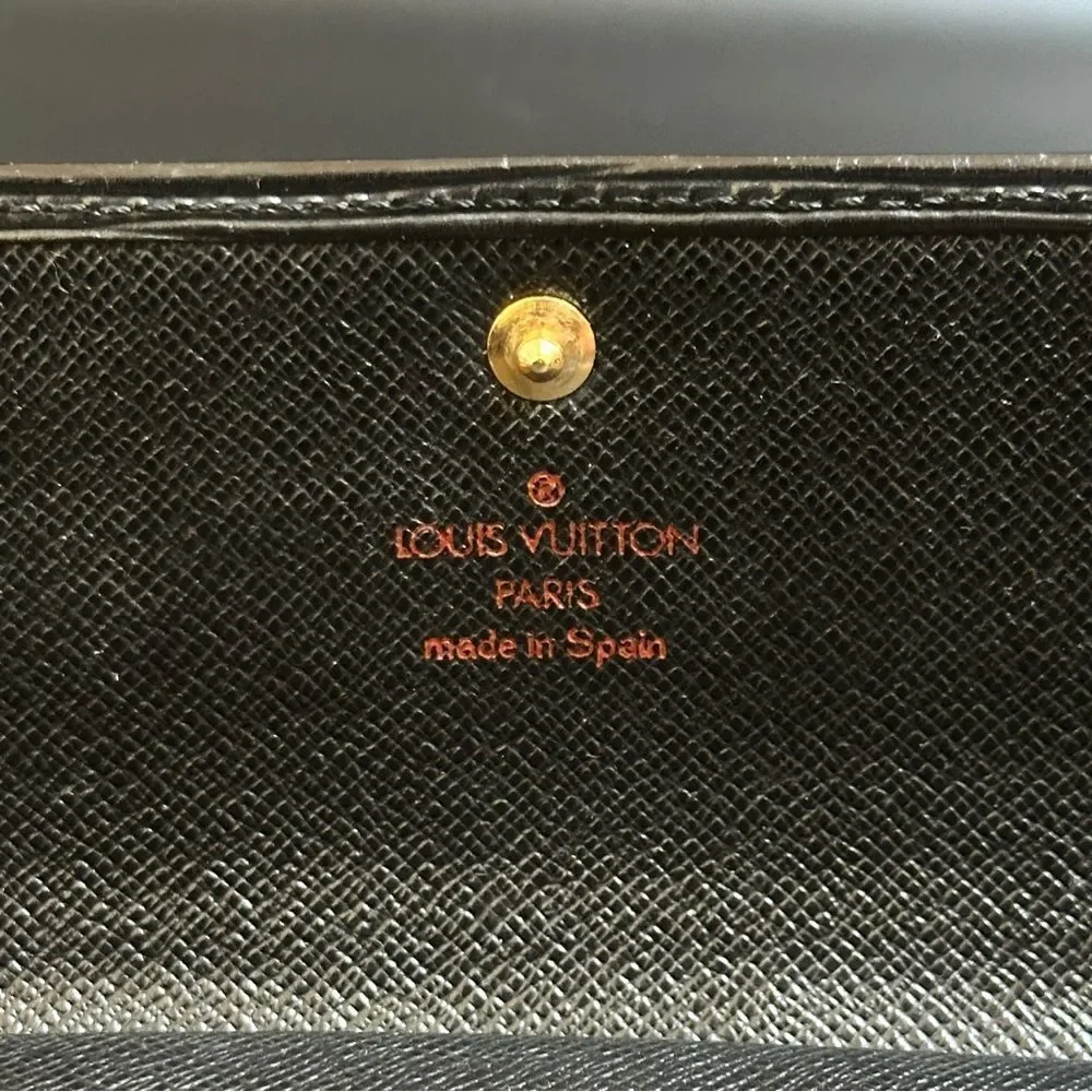 Louis Vuitton Epi‎ Sarah Long Wallet Black